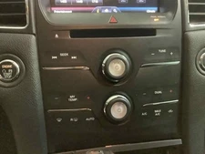 Used Right Tail Light Assembly fits: 2015 Ford Taurus w/o police package lid mou