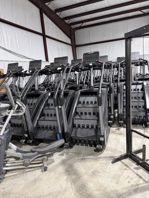 Life Fitness Stair Machine Commercial Gym Equipment Black Gray