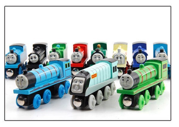 thomas the tank engine brio compatible