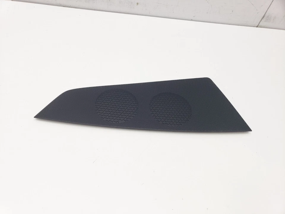 AUDI A1 MK2 GB DASHBOARD SPEAKER TRIM COVER 2019 - Image 2 of 4