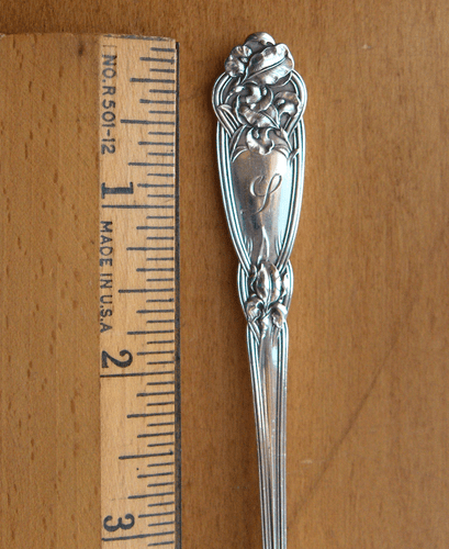 Alvin Fleur-de-Lis Sterling Silber Gurkengabel~Antik~1907~Jugendstil floral - Bild 2 von 6