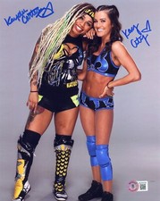 *GREAT* WWE NXT KAYDEN CARTER & KATANA CHANCE DUAL SIGNED 8x10 BECKETT AUTO