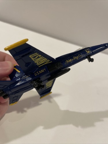 Road Champs Flyers (1996) F-18A Hornet Blue Angels Die Cast Super Fighter 5" - Picture 8 of 10