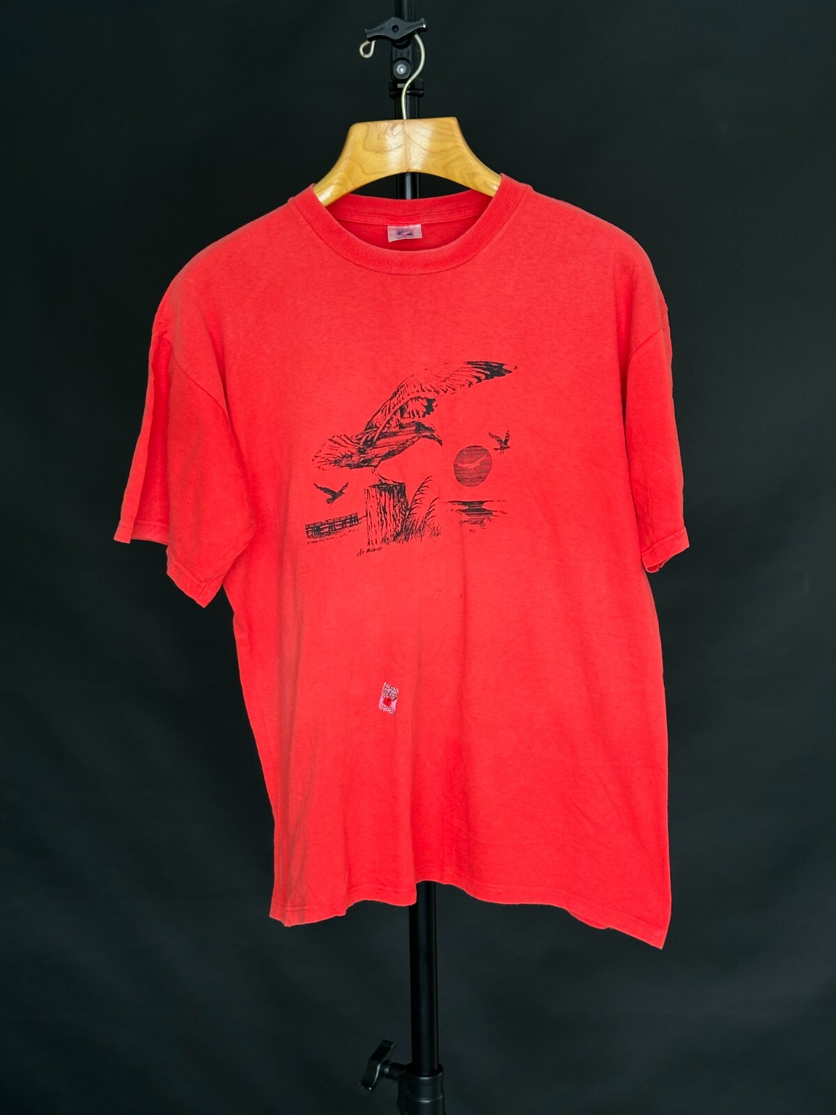 1986 Air Waves Logo7 Eagle Soaring Tshirt Men's X… - image 1