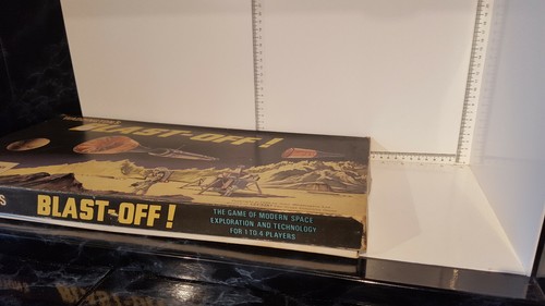 (Lot 308) Blast off Waddington’s sci-fi board game - 1969 vintage - complete - Picture 2 of 5