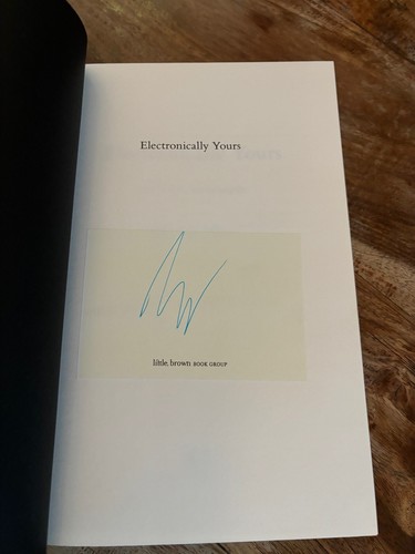 MARTYN WARE - ELECTRONICALLY YOURS VOL 1 SIGNED NEW HARDBACK BOOK /FIRST EDITION - Picture 4 of 4