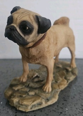 Border Fine Arts extrem seltene handgefertigte in Schottland Mops Hund Figur ohne Box sehr guter Zustand