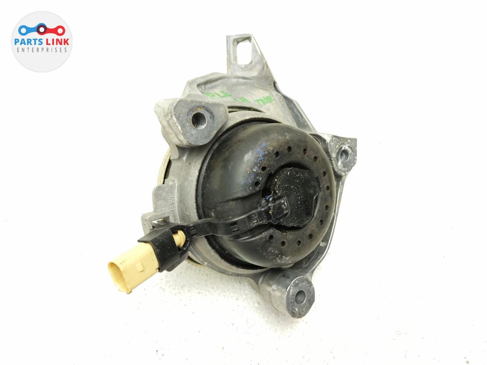 Bentley Bentayga 2016-2020 LEFT Transmission mount