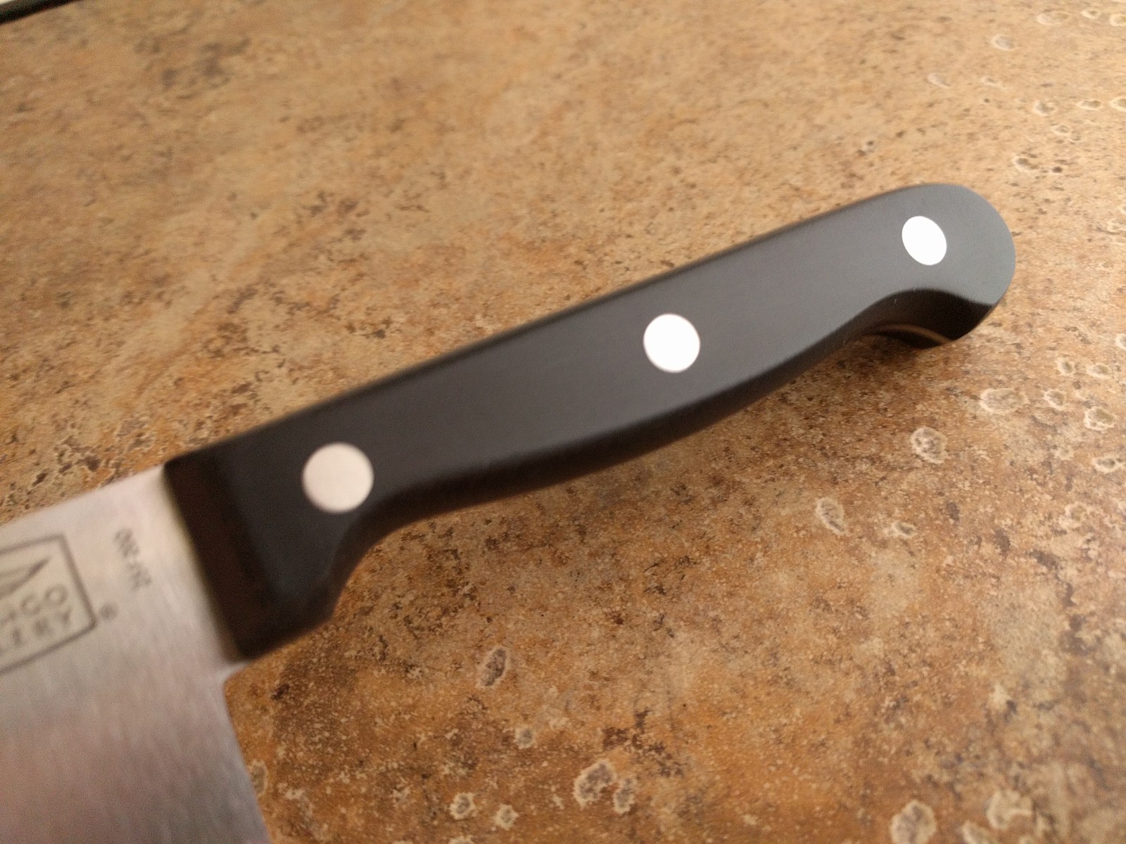 Chicago Cutlery Chef’s Knife 25F20D 8” Blade Black Handle 3 Rivet