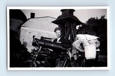 Vecchia foto d'epoca SOLO UOMO CON BICICLETTA DI CANNONE ISTANTANEA FOTOGRAFIA FOTO