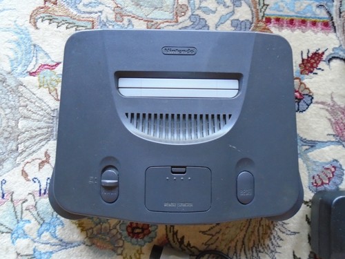 Nintendo 64 NUS-001 console videogiochi, controller, pacchetto cavi TESTATO n64 - Foto 2 di 15