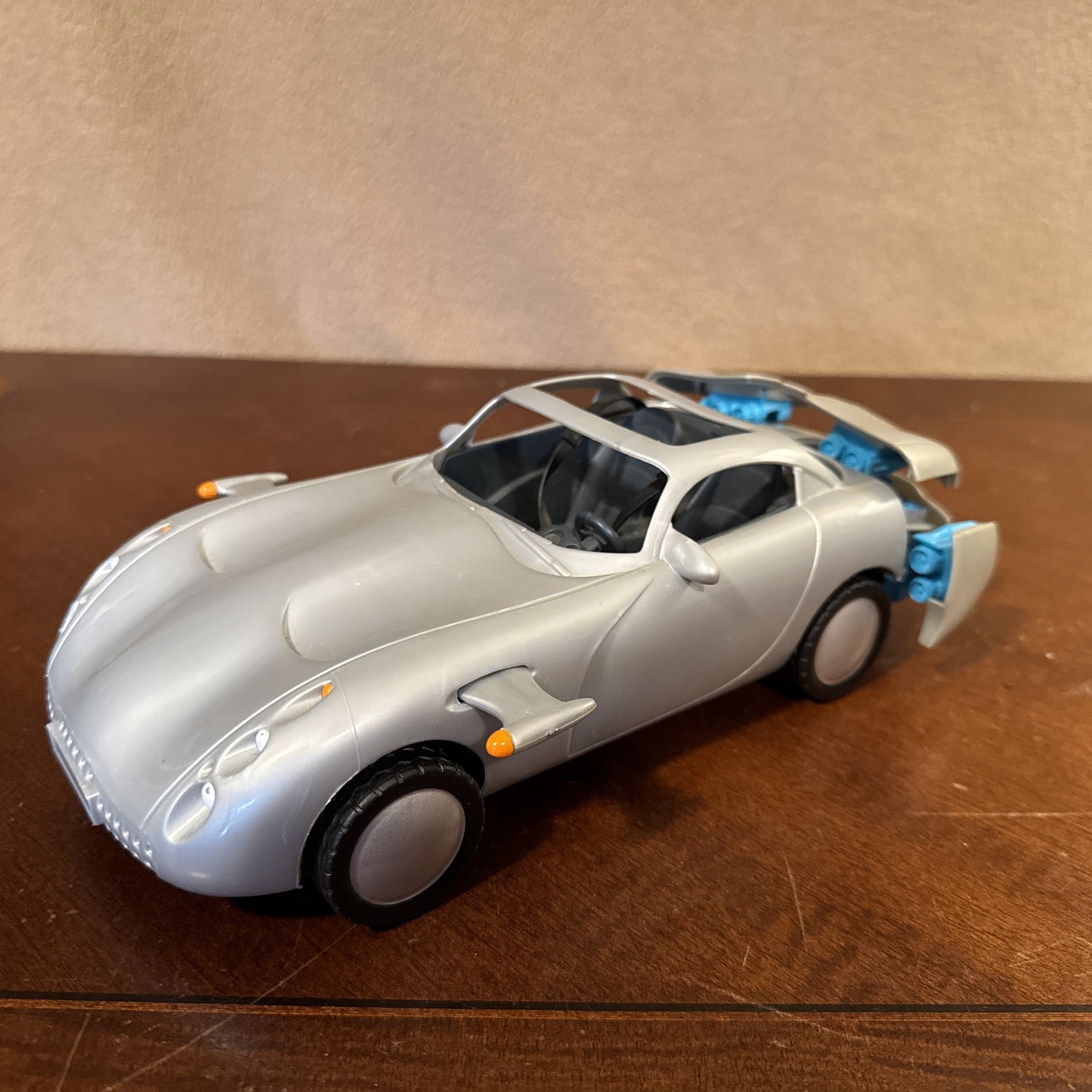 Picture 1 of 11
