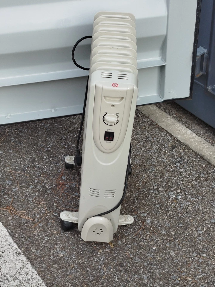 Radiateur bain d’huile compact mobile - Photo 2/3