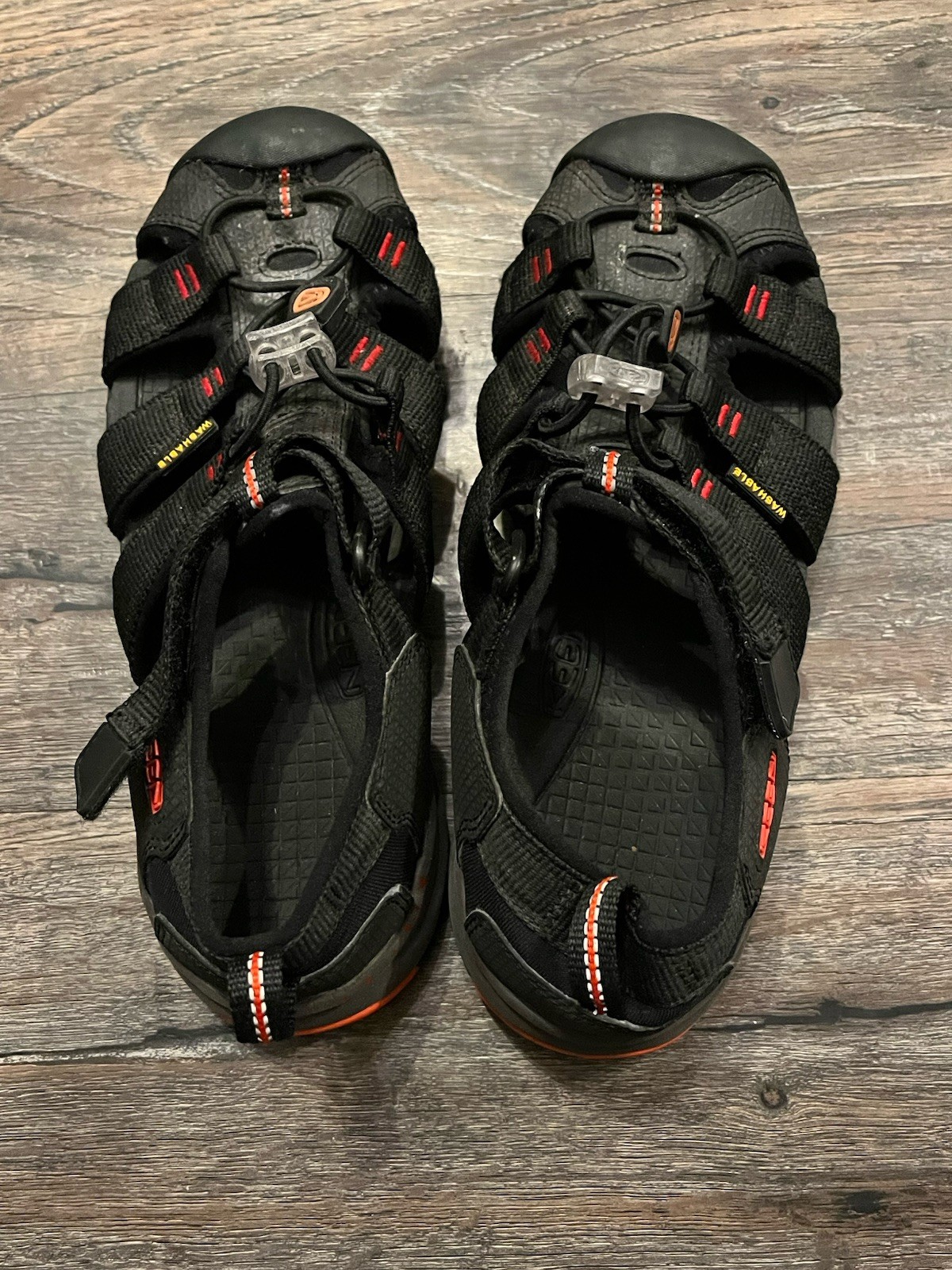 Keen Sandali Sportivi Outdoor Lavabili Unisex Gioventù 4 Nero Rosso Gancio N Loop
