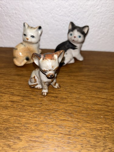 Keramikfiguren Zwei Katzen Ein Hund 4,5cm Klein
