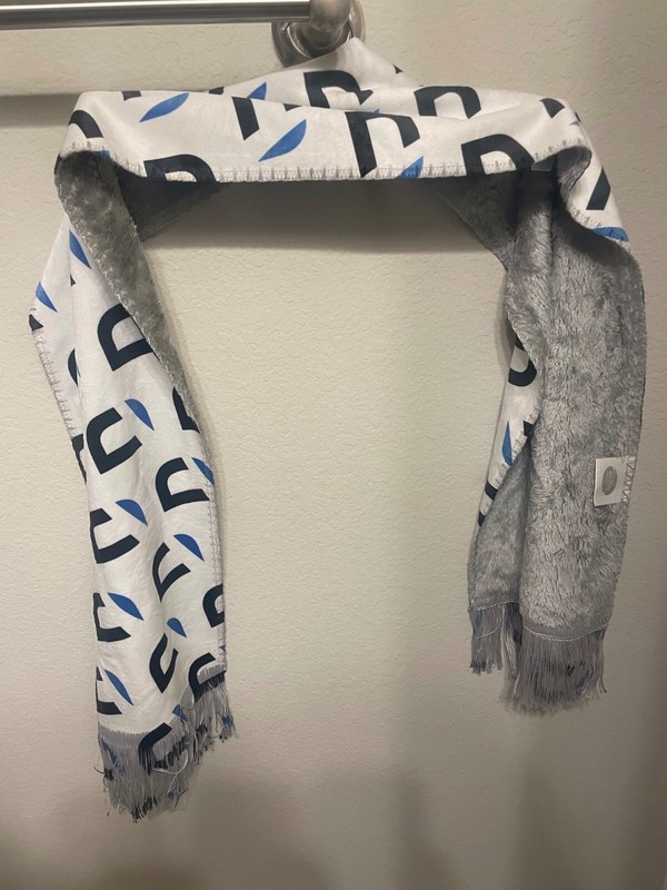 Women’s Scarves Set of 2 Terry Town and Gap