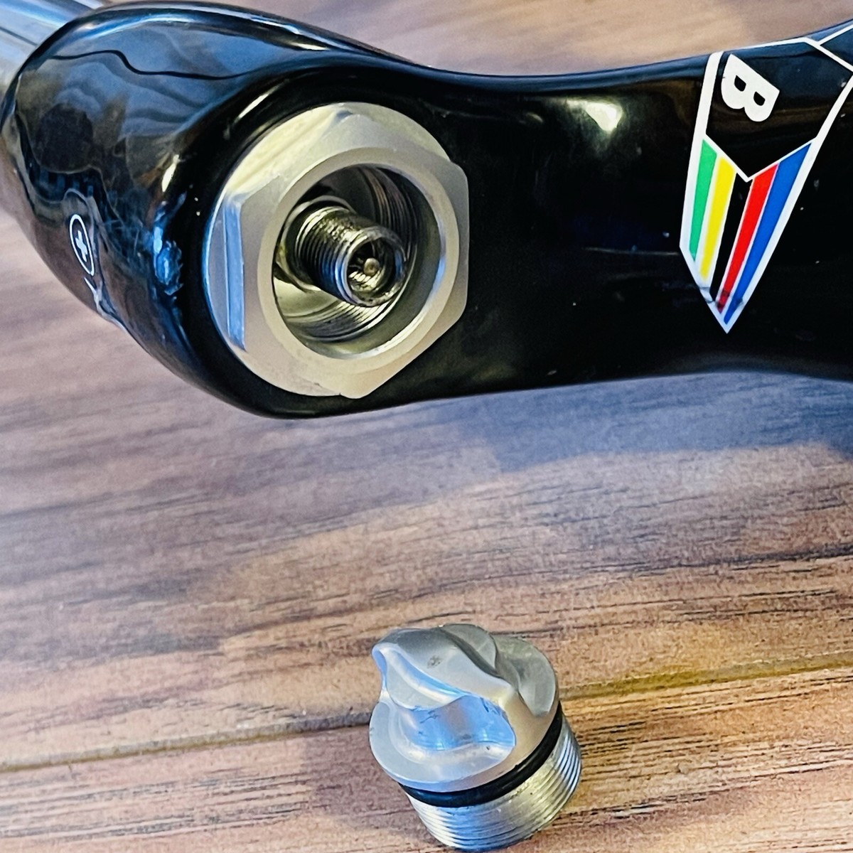Rock Shox SID World Cup Black Box 1 1/8 Carbon 26 Remote