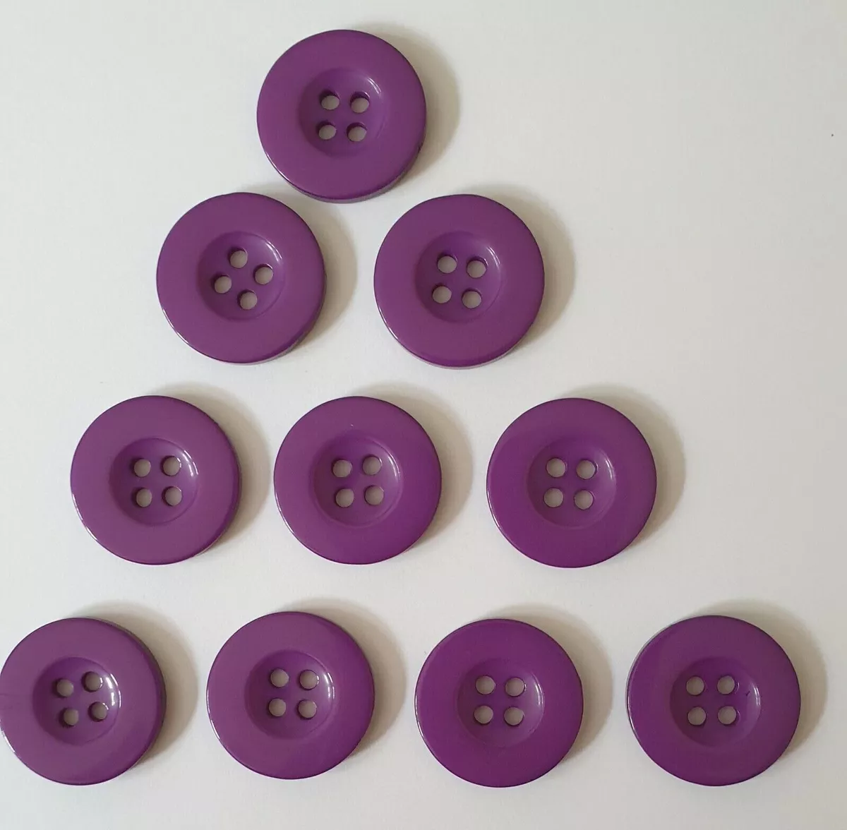 Colourful sale buttons online
