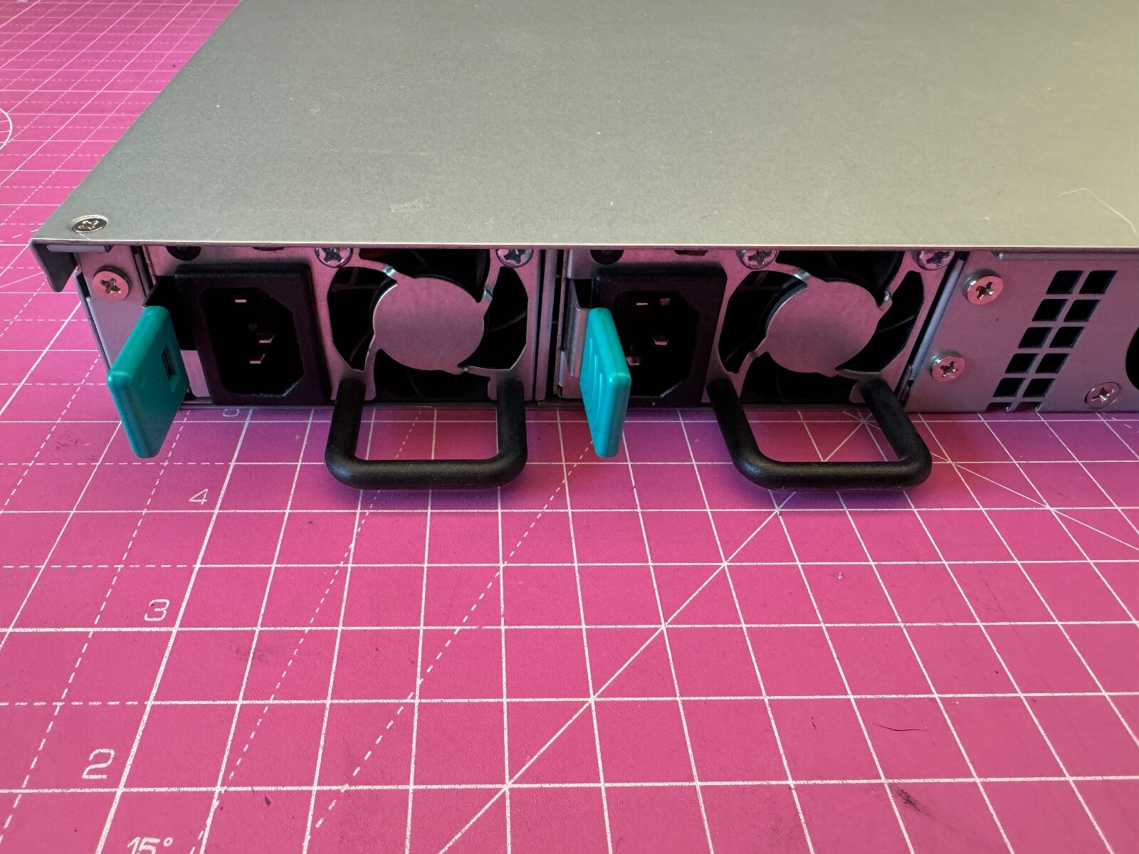 Synology RS815RP+ RackStation Scaleable Rack Mounted NAS Drive eBay