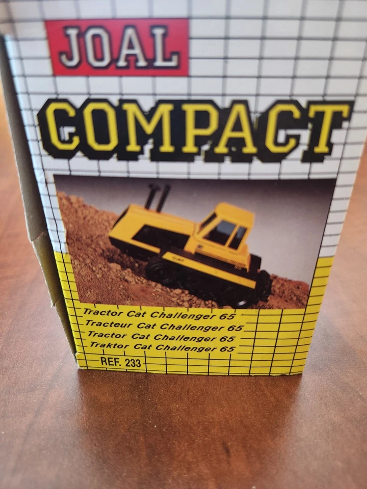 Joal Compact Caterpillar Tractor Cat Challenger 65 Ref 233 - Image 3 of 3
