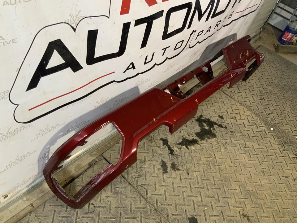 DAMAGED 2019 2020 2021 2022 GMC SIERRA CHEVROLET SILVERADO 1500 REAR BUMPER OEM - Image 3 of 4