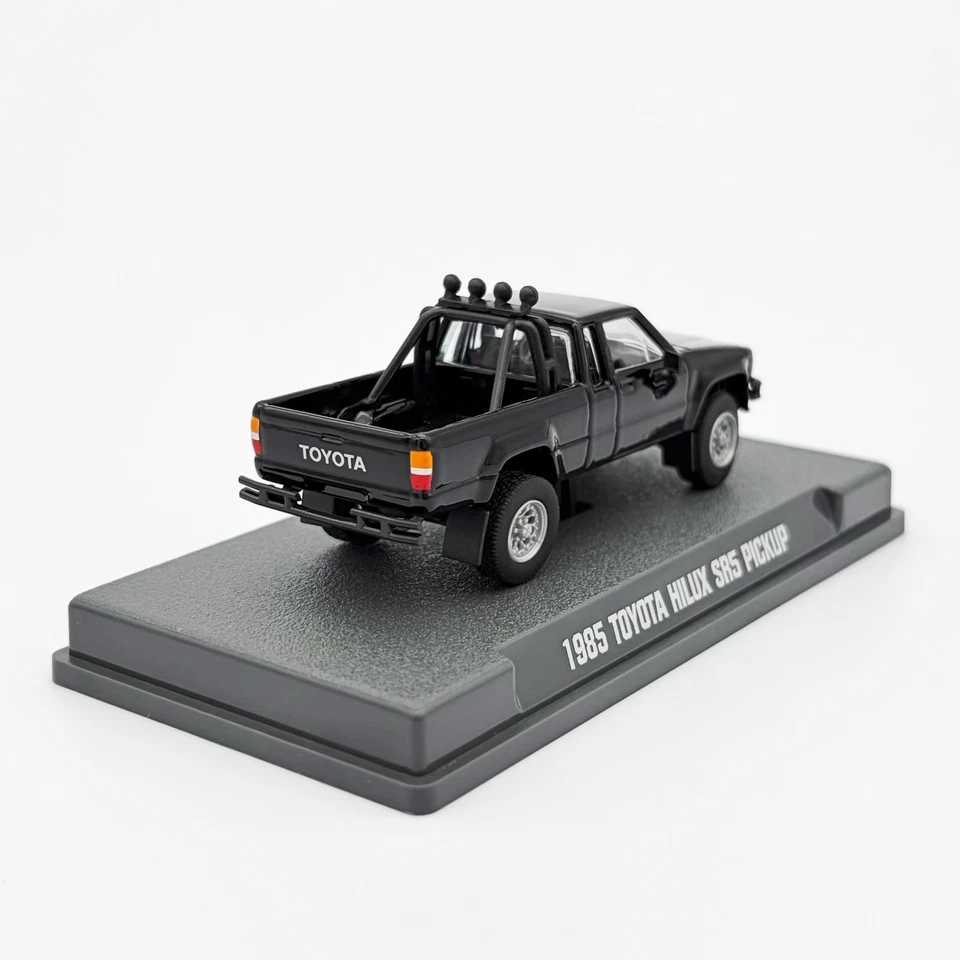Majorette 1:64 Collector Series – 1985 Toyota Hilux SR5 Pickup - Black - Image 4 of 4