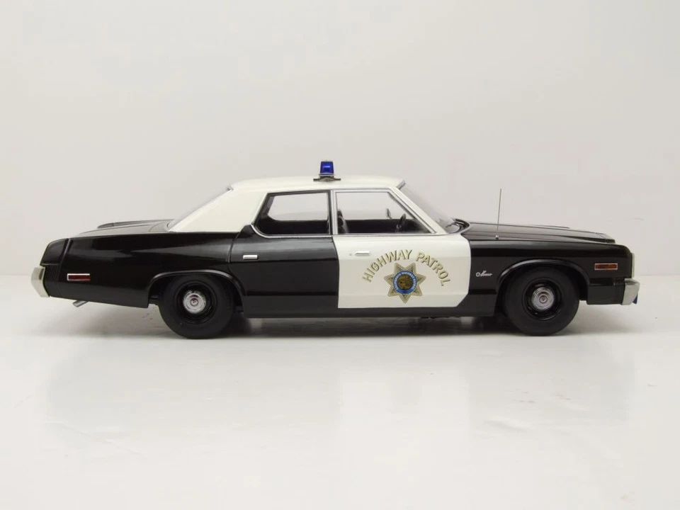 Dodge Monaco California Highway Patrol Polizia 1974 Nero Bianco 1:18 KK Scala - Immagine 4 di 4