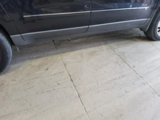 Passenger Side TRAVERSE  2009 Rocker Panel Moulding 572016