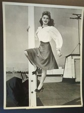 HELEN WALKER in LUCKY JORDAN Original 1942 10 x 13 Glamour Photo by LOBBEN vv