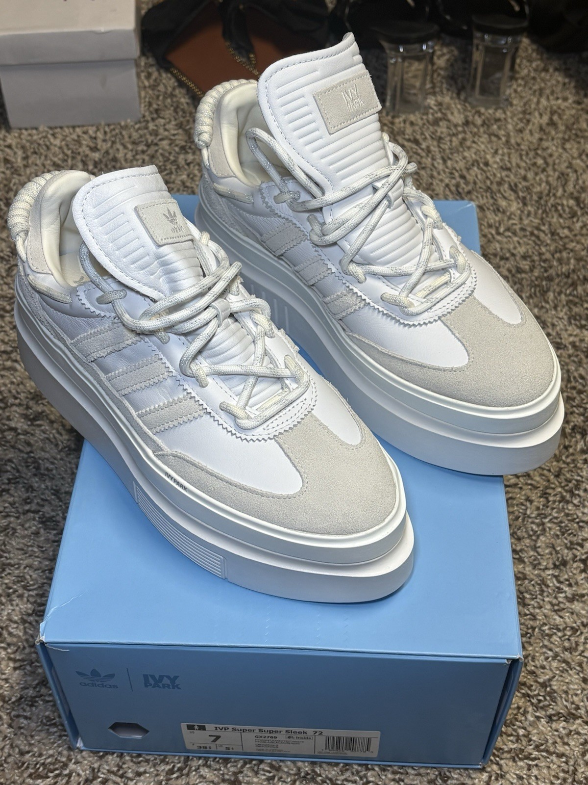 Seller photo, eBay