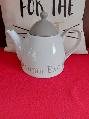 Create By Just Tassen - Kaffee-/Teekanne aus Keramik - 18 cm hoch - Neu!