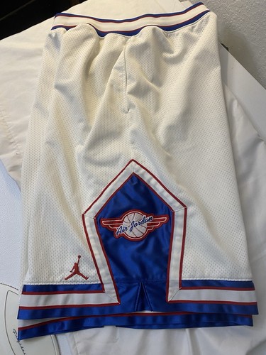 Vintage Jordan Wings Shorts Mens XL White Blue Red Baggy, Xtra Long Excellent - Picture 14 of 21