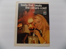 LOOK 1968/2 PRINT AD PEPSI TASTE THAT BEATS THE OTHERS COLD GIRL