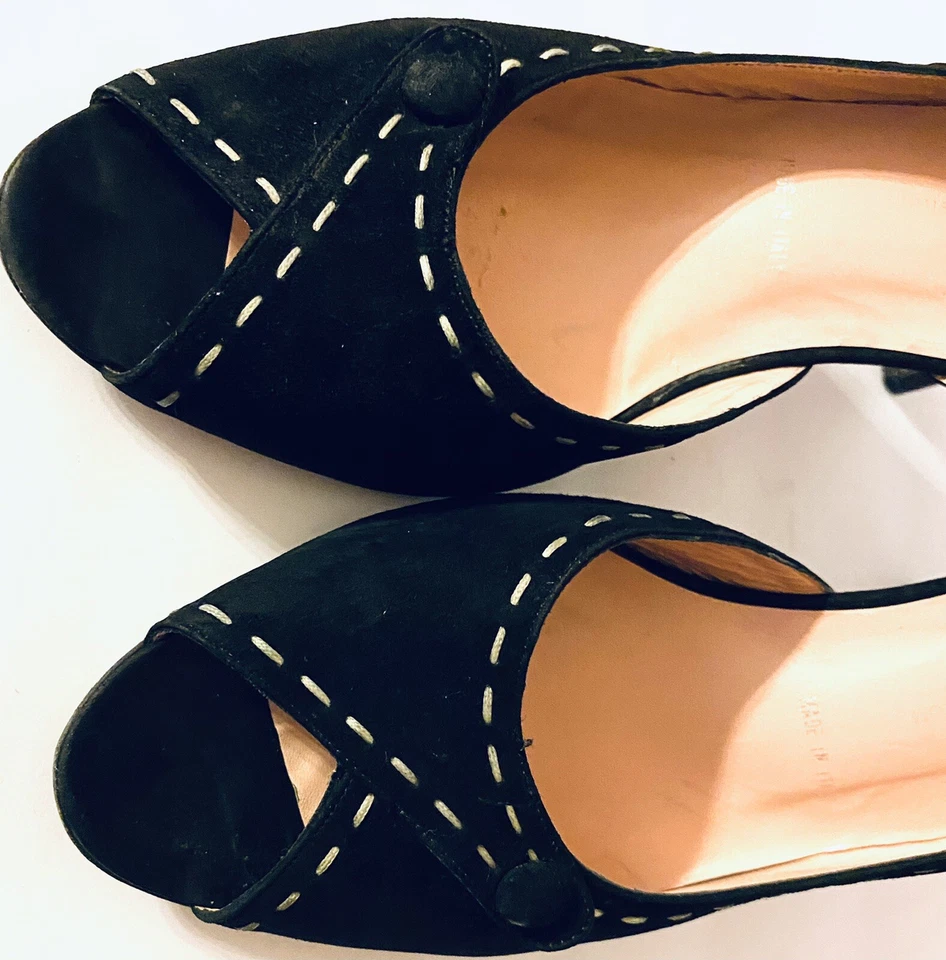 AMALFI NORDSTROM GAMUZA NEGRA RECORTADA PEEP TOE TALLA 9.5B TACÓN DE GATITO ¡GUC! Foto 4 de 4