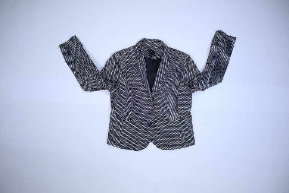 Blazer corto Worthington para mujer negro blanco estampado de diamantes manga larga 2 botones 18 Foto 3 de 4