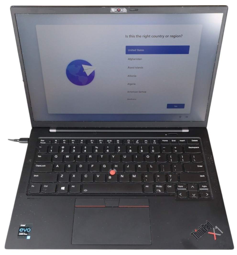 Lenovo ThinkPad X1 Carbon Gen 9 (14