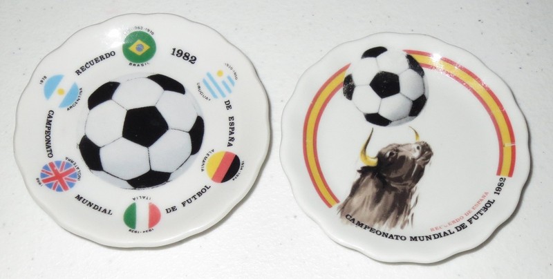2 - 1982 FIFA World Cup Futbol (Soccer)  Tea Bag Dish / Trinket Holder - Spain