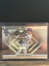 2025 Topps Transcendent George Brett Icons Chrome Refractor Image Variation #58