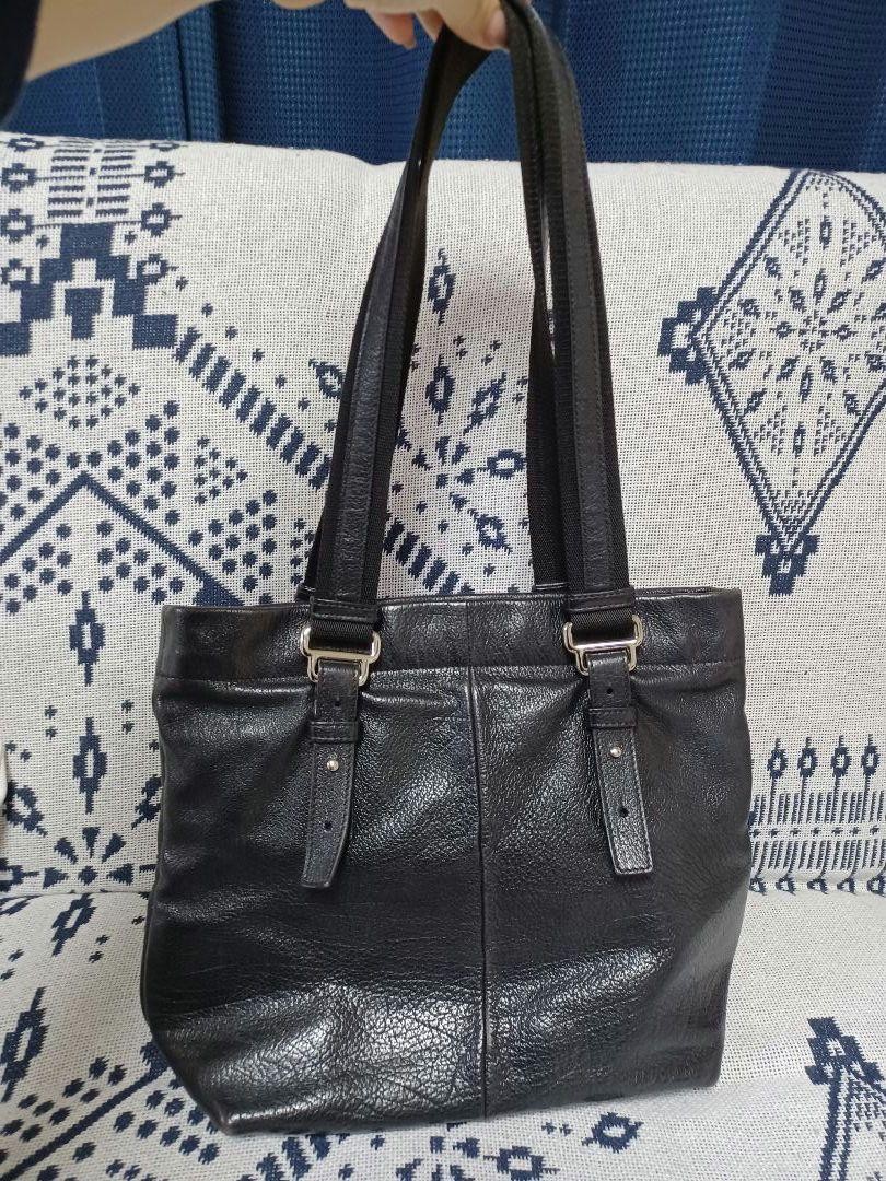 Borsa a tracolla Yves Saint Laurent YSL Cassandra pelle nera autentica F0606529