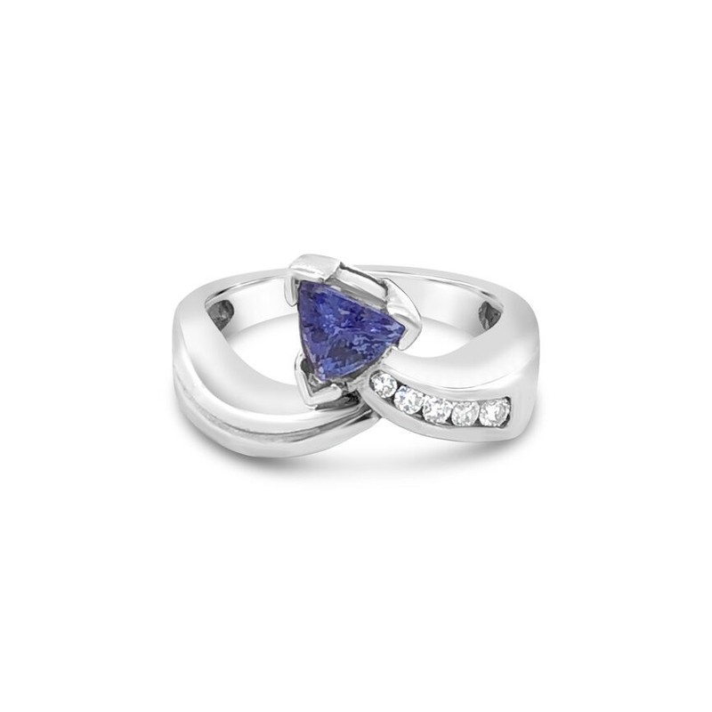 LeVian Cocktail Ring Blue Tanzanite in 14K White Gold 7/8 cts Size 7