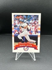 Derek Jeter 2002 Fleer Baseball Franchise Player #20 New York Yankees
