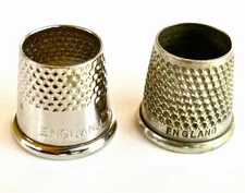 VINTAGE LOT OF 2 METAL SIGNED "ENGLAND" TAILOR'S THIMBLES - OPEN TOP SIZE 9 & 10