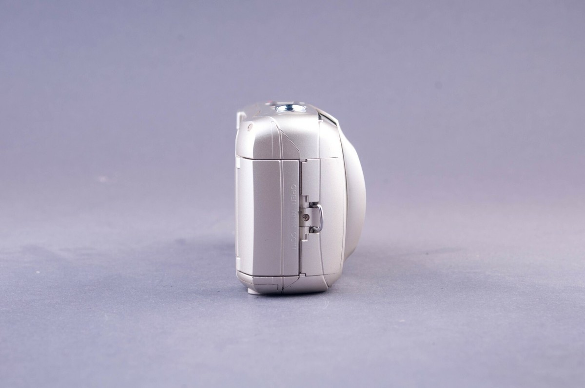[美品] オリンパス Olympus mju Olympus Mju Zoom 70 QD 35mm Point & Shoot Film Camera