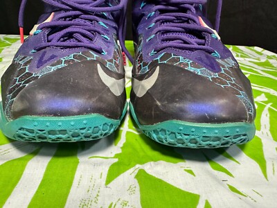 Nike Lebron XI 11 Summit Lake Hornets Purple Basketball  display picture 1