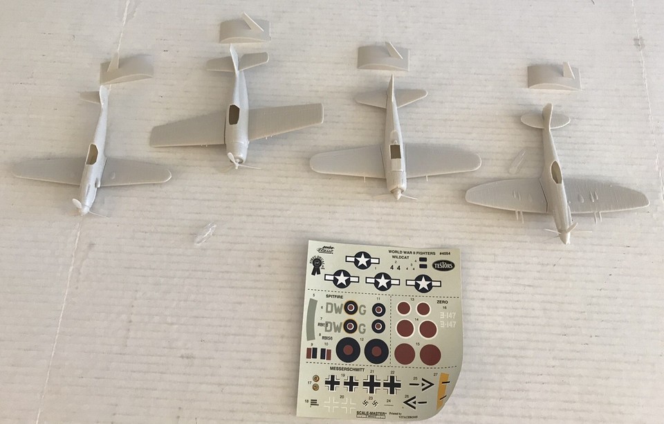 Test4442 Models Testors 1/72 WWII Fighters Plastic Model Kit 4054 NOT COMPLETE *READ ...