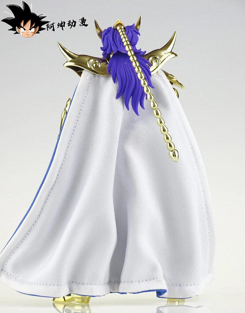 ミチコ様 JM model Saint Seiya Cloth Myth DDP Gold Scorpio Milo with object