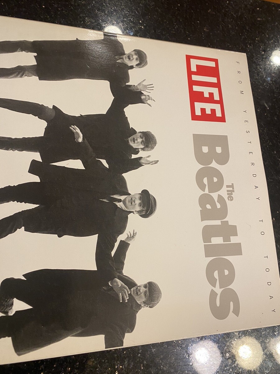 ザ・ビートルズ　イエスタディ　ワンスアポンアタイム　写真集　英語版 Amazon | Yesterday: Photographs of the Beatles | Freeman