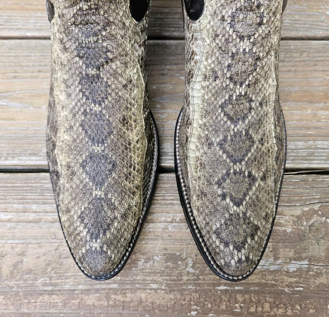 Vintage Dan Post Diamondback Rattlesnake Cowboy Boots… - Gem