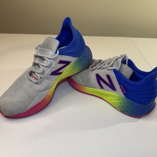 New Balance Fresh Foam Roav V1 Girls Size 4 Kids Rainbow Sole Shoes Sneakers New Balance Fresh Foam Roav V1 Girls Size 4 Kids Rainbow Sole Shoes Sneakers