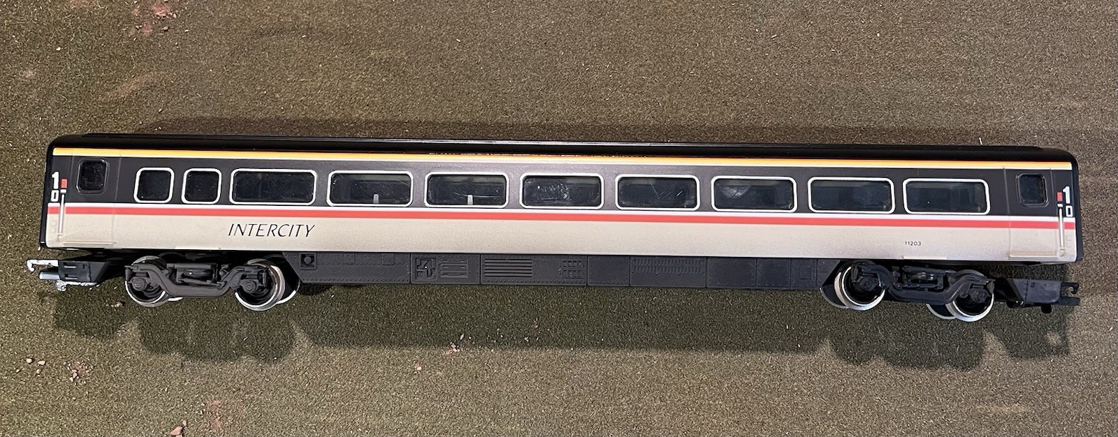 Hornby Railways Collector Guide - Model - B.R. Mk.4 Tourist Open Coach